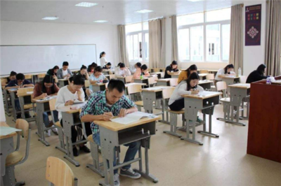 以专业产品与贴心服务，赢得教育培训消费者信赖——杰创PMP培训的成功之道